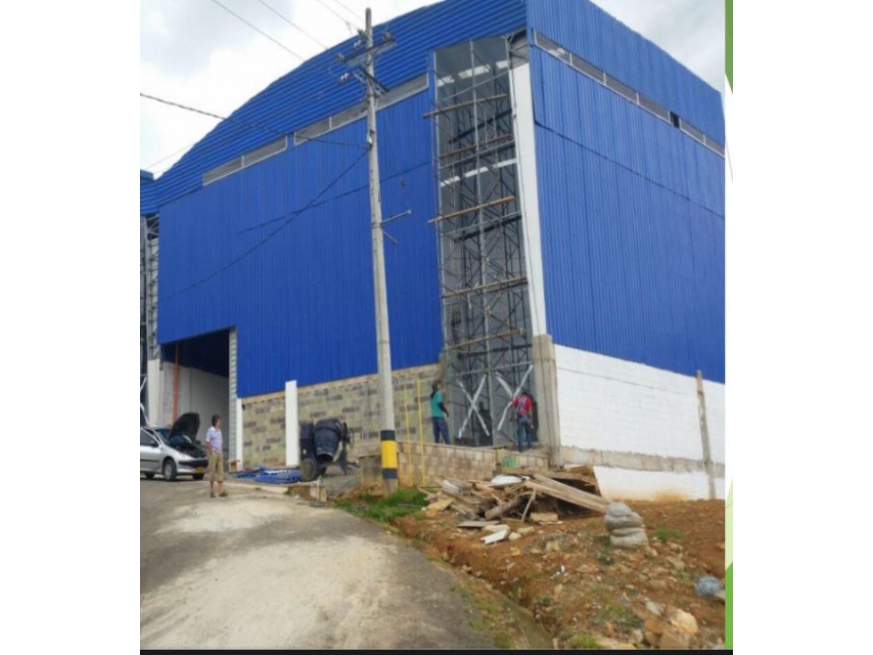 VENTA BODEGA INDUSTRIAL EN GUARNE SOBRE LA AUTOPISTA MEDELLIN BOGOTÁ - 2
