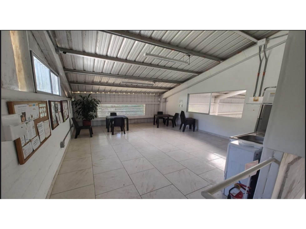 VENTA BODEGA INDUSTRIAL EN GUARNE SOBRE LA AUTOPISTA MEDELLIN BOGOTÁ - 4