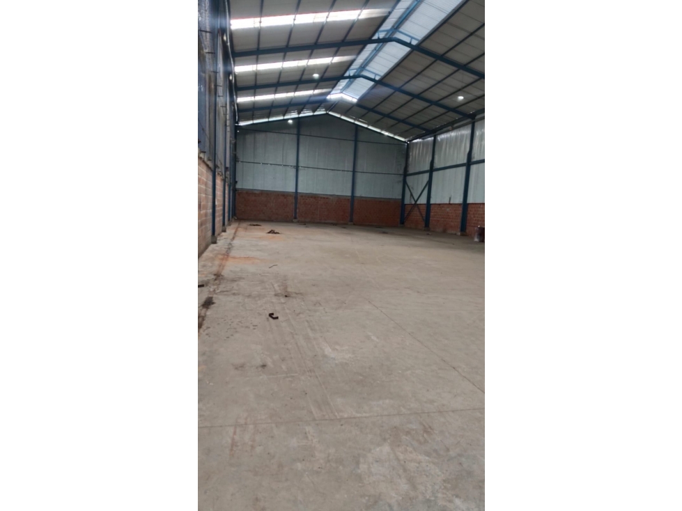 Venta Bodega La Dolores Sector Caucaseco - 4