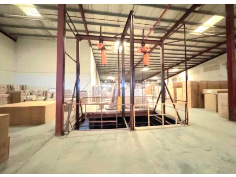 VENTA BODEGA ZONA LIBRE COCOSOLITO 8 ESPACIOS EN RAMPA VV — foto 6