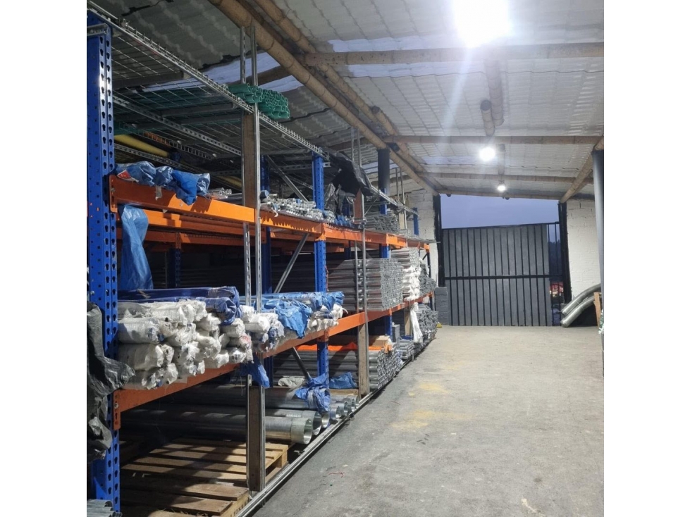 Venta BODEGA~GUARNE cerca a la sede del Nacional - 2