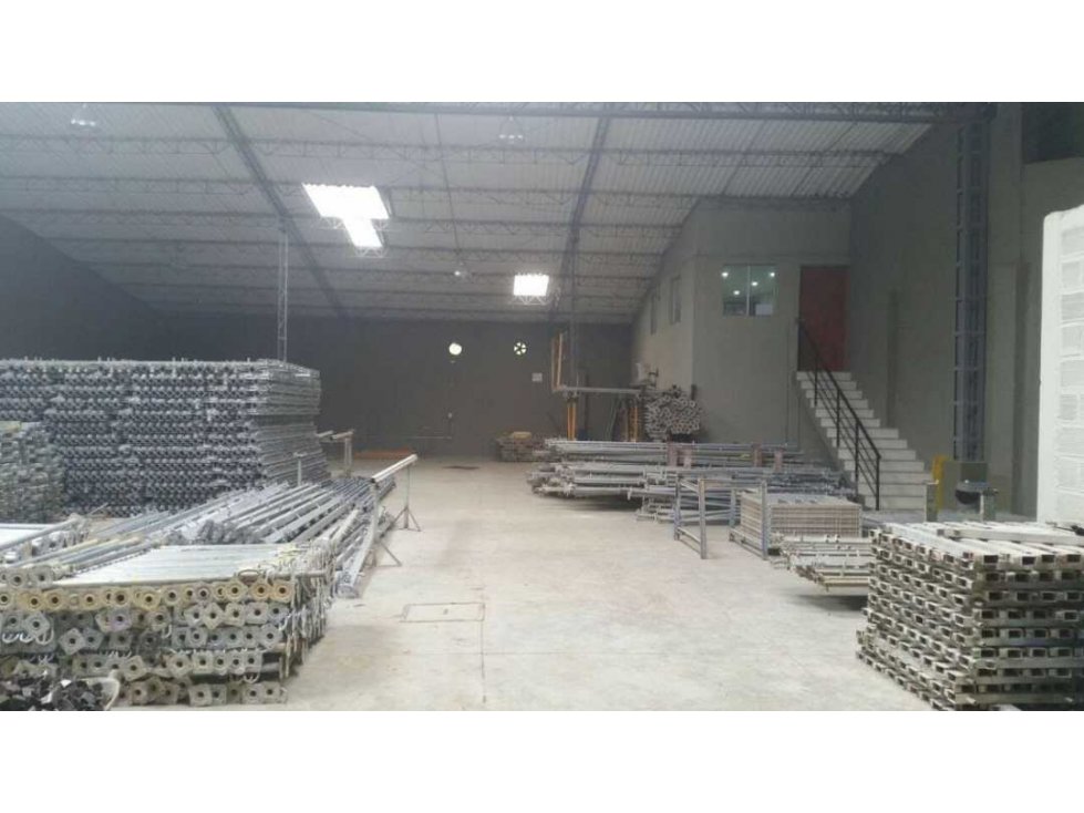 Venta de bodega sector la Tablaza - 1