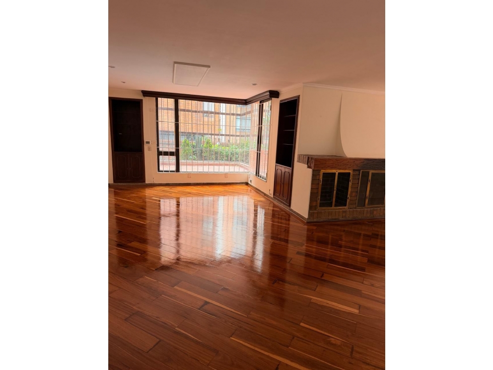 VENTA CABRERA APTO 300mts + 200T. $1.900 M