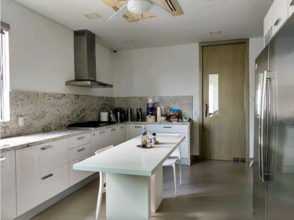 VENTA CARTAGENA APARTAMENTO RESIDENCIAL EN BOCAGRANDE CLARO DE LUNA — foto 4