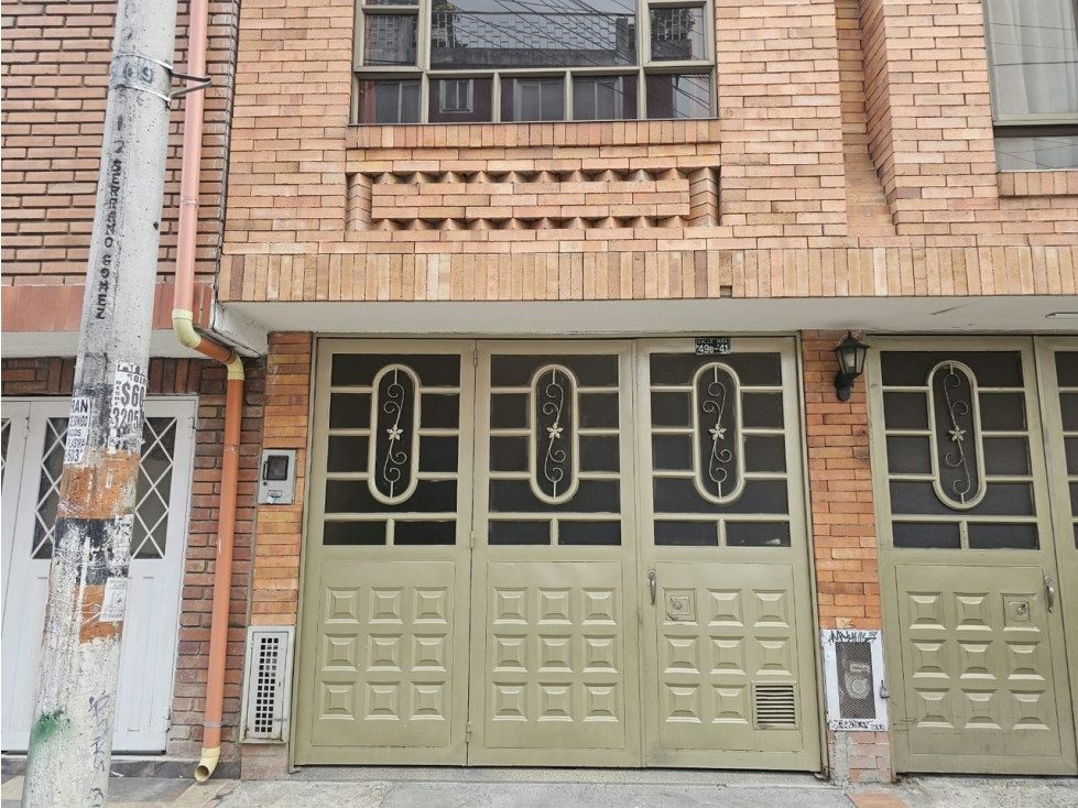 Venta Casa 105 m2, 4 hab, 2 b, 0 g, Britalia, Suba — foto 2