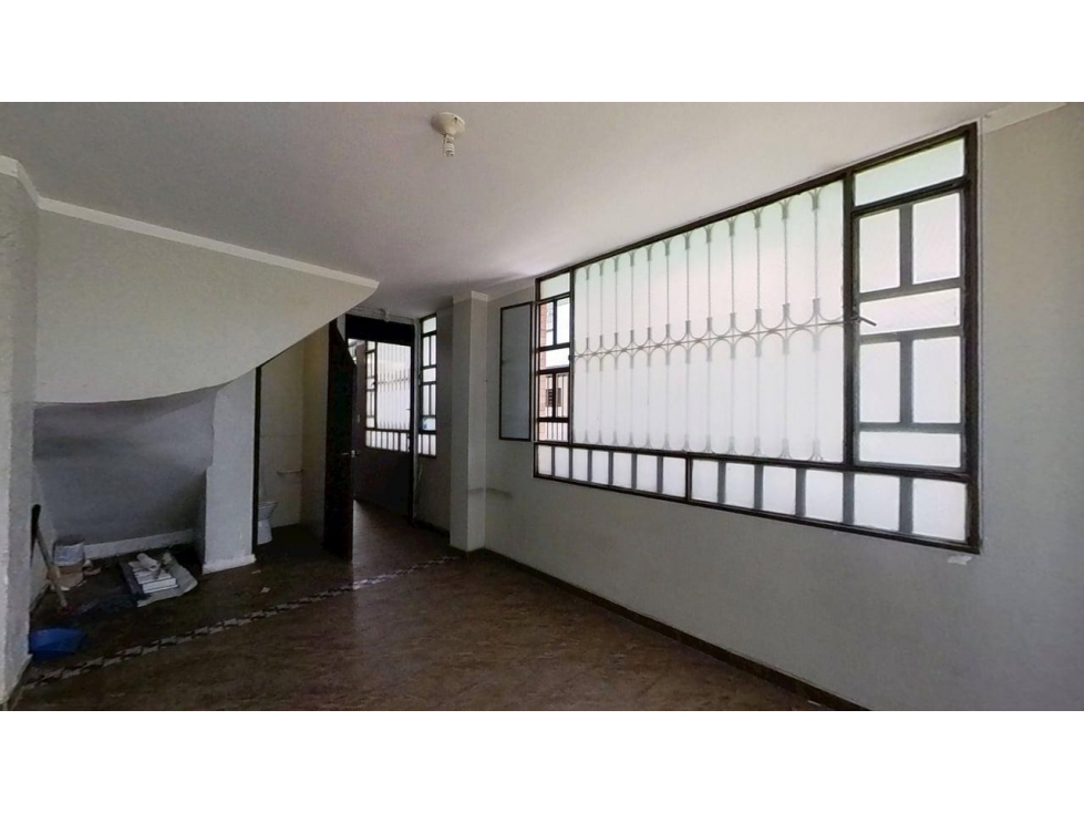 Venta Casa 136 m2, 5 hab, 4 b, 0 g, Garces Navas, Engativa — foto 2