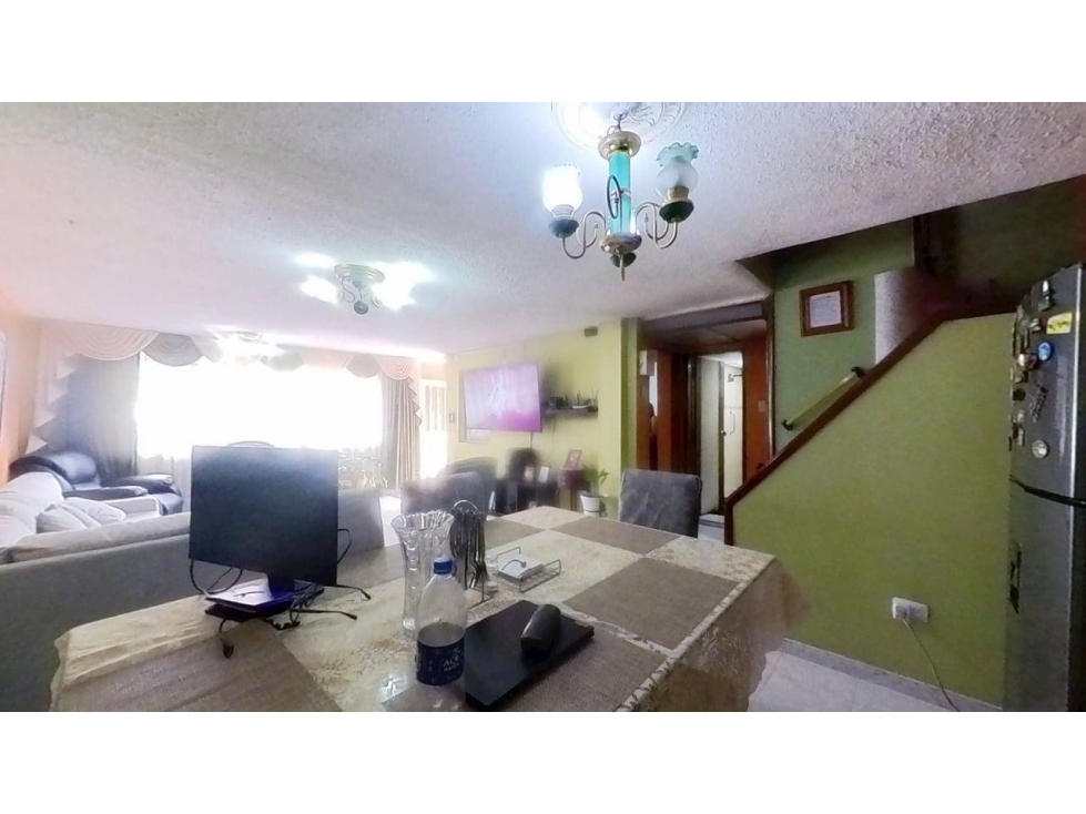 Venta Casa 143 m2, 5 hab, 2 b, 0 g, Timiza, Kennedy