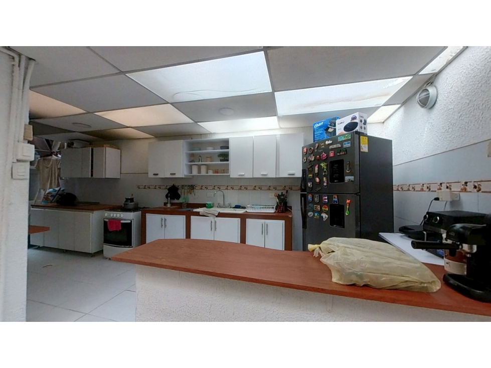 Venta Casa 157 m2, 4 hab, 3 b, 1 g, Las Ferias, Engativa