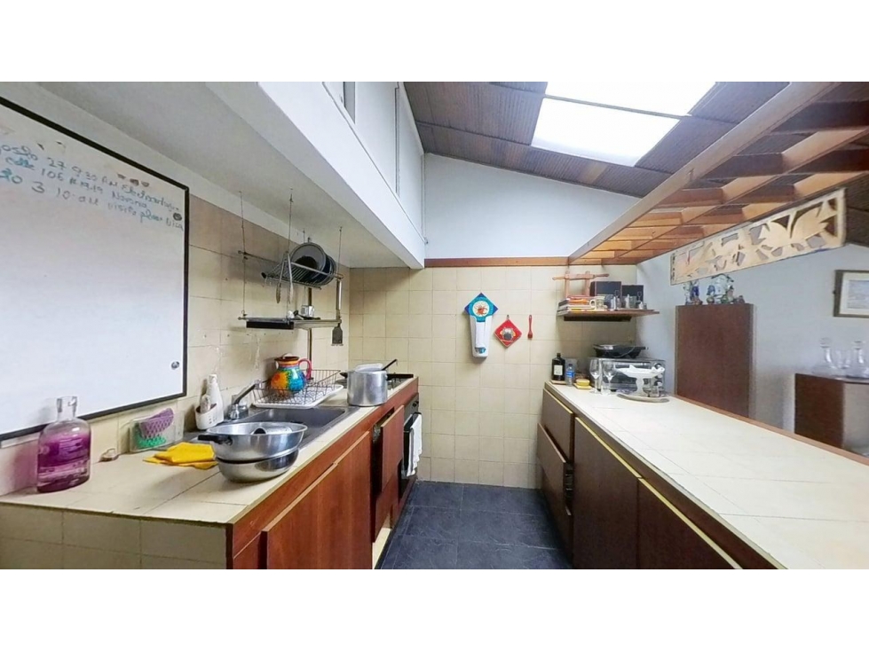 Venta Casa 285 m2, 8 hab, 6 b, 0 g, Niza, Suba — foto 3