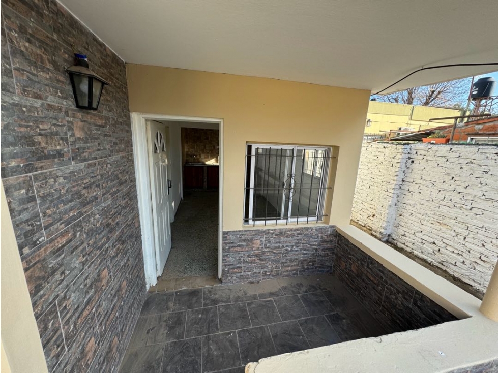 Venta 2 casas en un solo terreno- Barrio Asunción- Paso del rey — foto 4