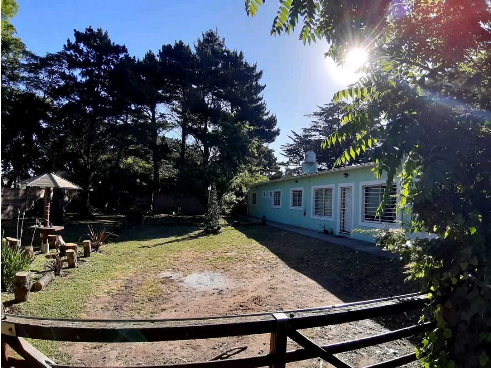 VENTA CASA + 2 DEPARTAMENTOS en COLINA ALEGRE