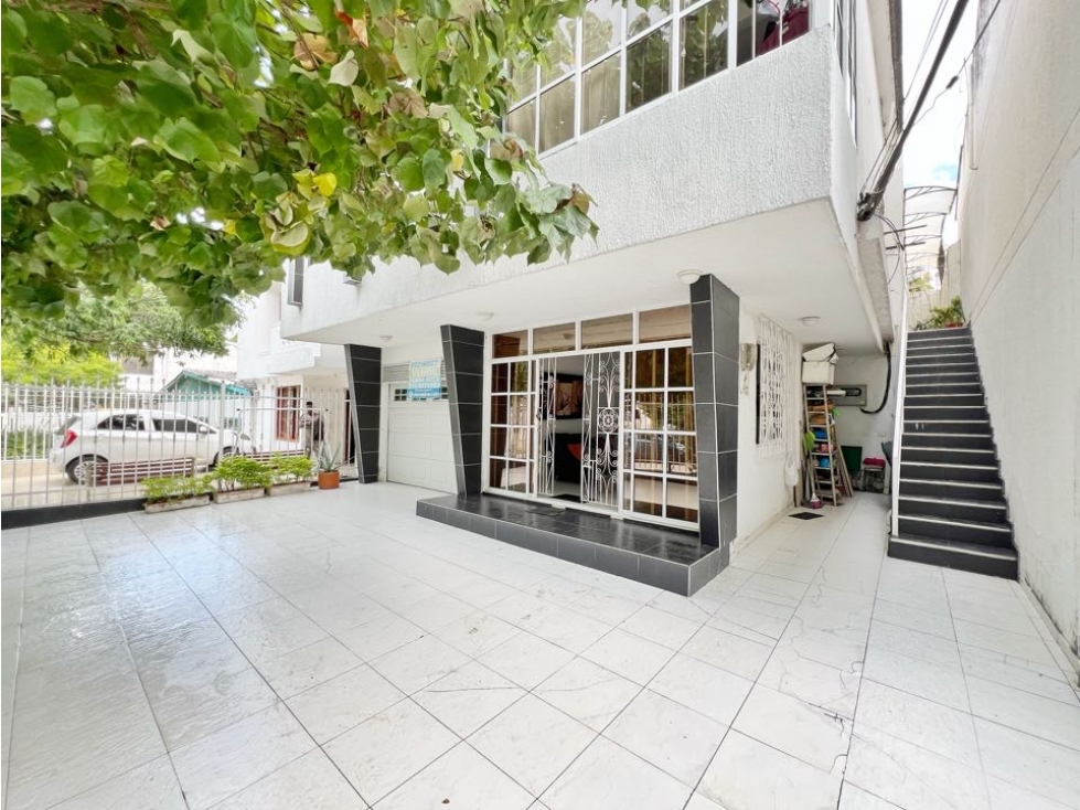 Venta casa 2 niveles de 4 habitaciones en La Concepción Cartagena