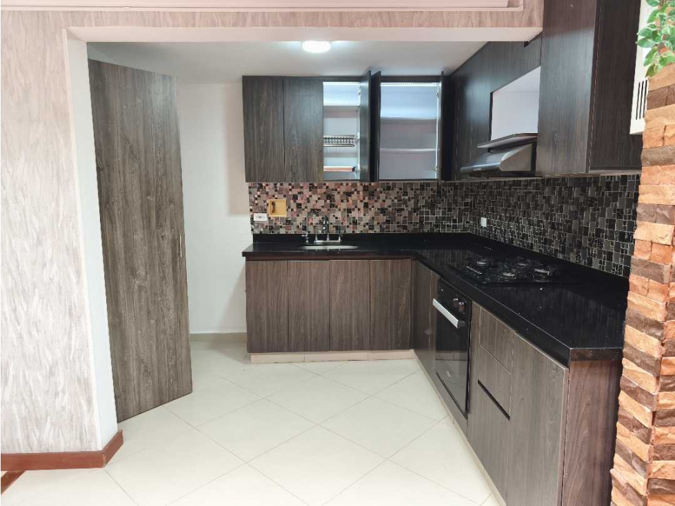 VENTA CASA 2 NIVELES ENVIGADO EL TRIANON UNIDAD CERRADA — foto 5