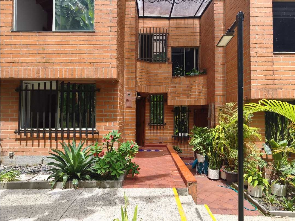VENTA CASA 2 NIVELES ENVIGADO EL TRIANON UNIDAD CERRADA — foto 6