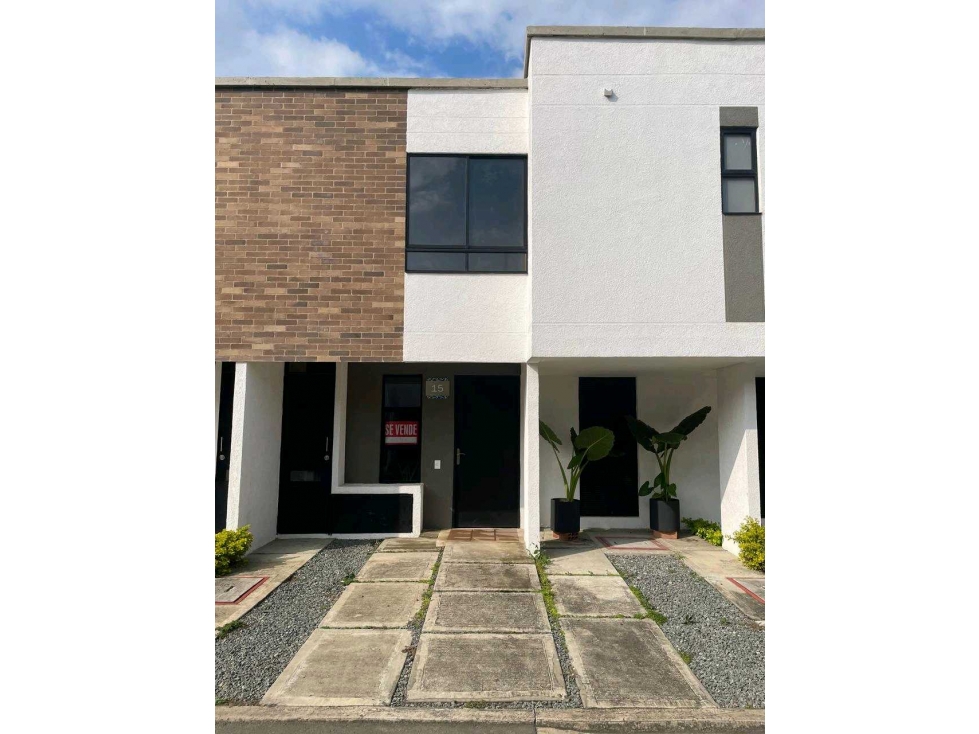 VENTA CASA 2 PISO CONJUNTO TRENTO PARQUE NATURA ALFAGUARA JAMUNDI (JH) — foto 4