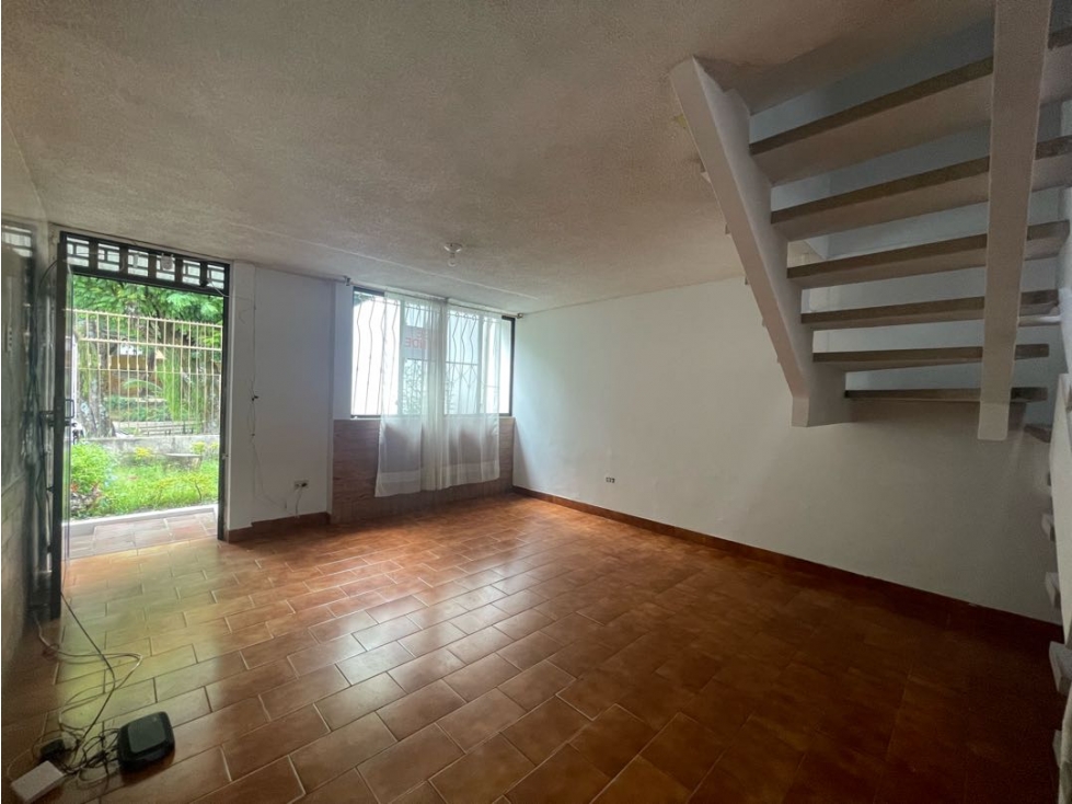 VENTA CASA 2 PISOS EN SANTA ISABEL - CR - WC — foto 6