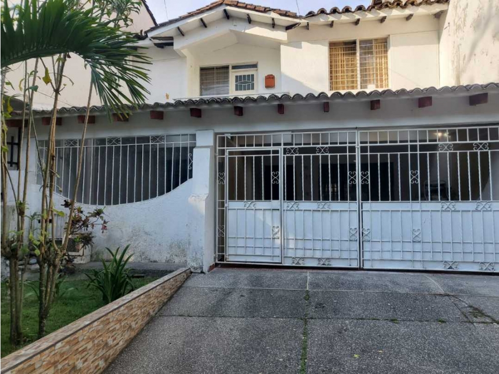 VENTA CASA 2 PISOS PAMPALINDA W 10425111IC - 1