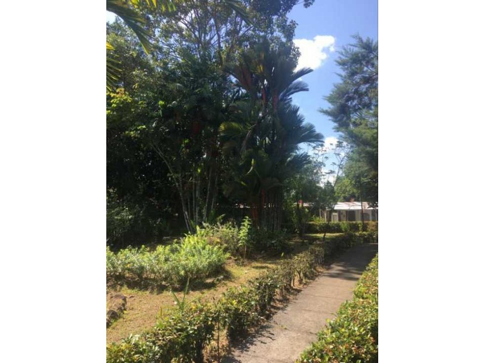 VENTA CASA CON 3095 M2 EN SAN VICENTE BUGABA - 4