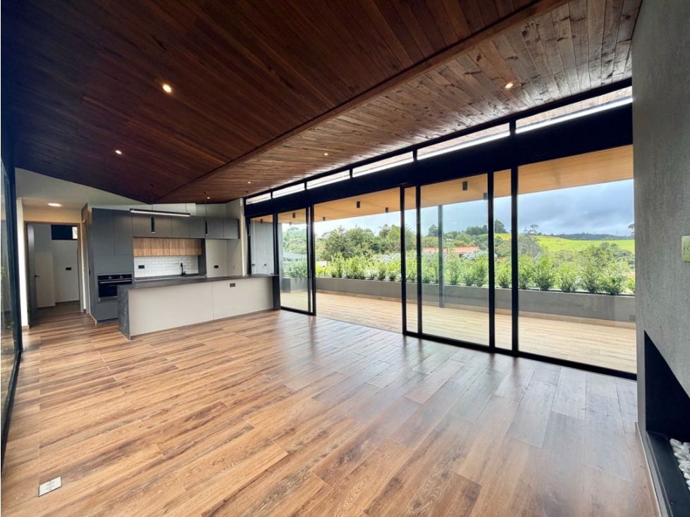 Venta Casa 330Mt en Parcelación | Alto de las Palmas | Antes del Peaje