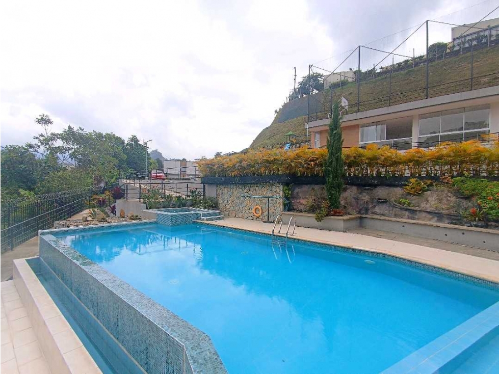 Venta Casa 3 alcobas Conjunto Cerrado La Florida Villamaria Manizales — foto 2