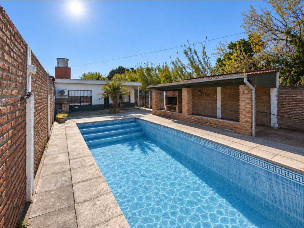 Venta casa 3 amb - Pompeya - Merlo - 2