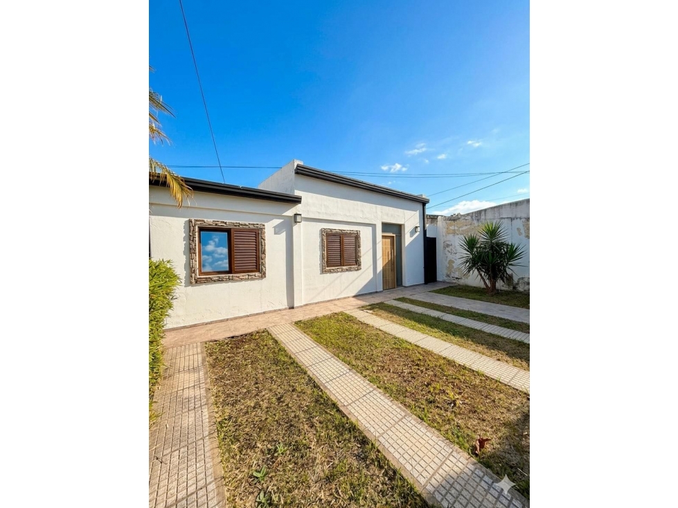 Venta Casa 3 Dormitorios - 1