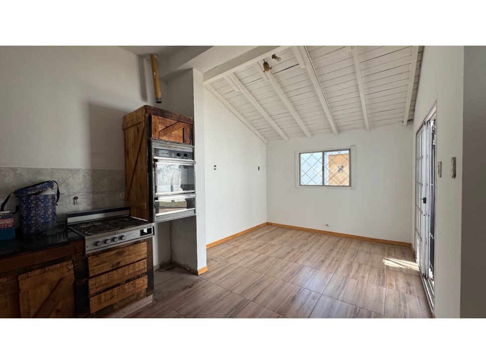 Venta casa 3amb APTA CRED HIPOT Paso Del Rey — foto 6
