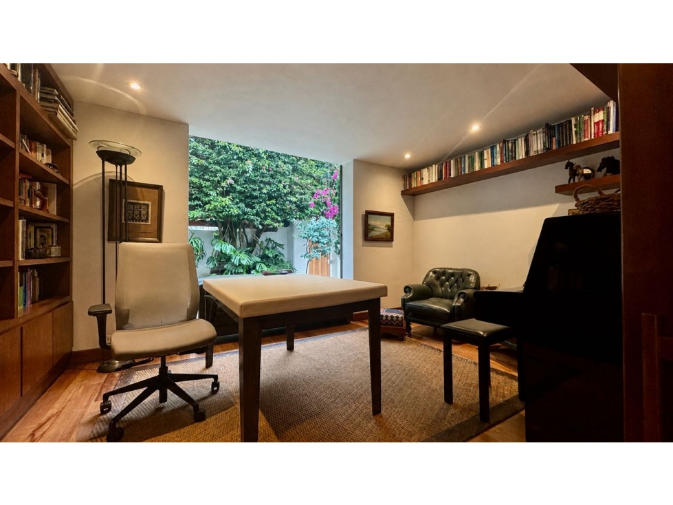 Venta Casa 492m2 Moderna remodelada Santa Bárbara — foto 5