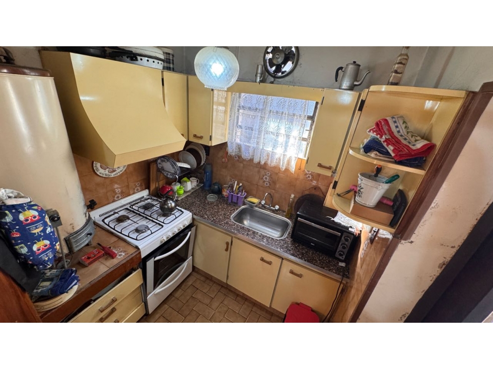 Venta casa 4 Amb- Paso Del Rey Centro - 4