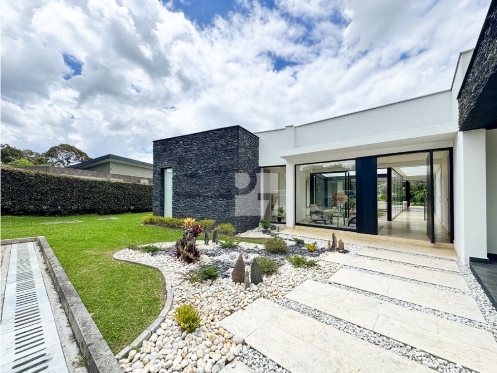 VENTA | Casa 517 m² vía San Antonio - La Ceja, Carmen de Viboral — foto 3