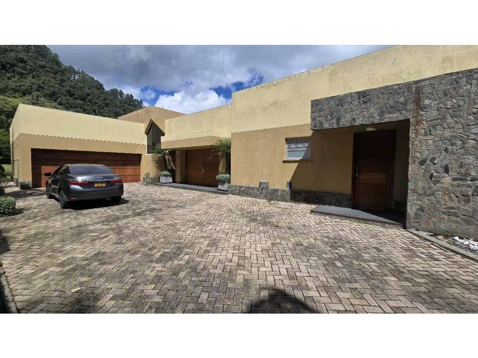 VENTA CASA 540 m2 CON ESPECTACULAR VISTA A MEDELLIN, VIA LAS PALMAS — foto 4