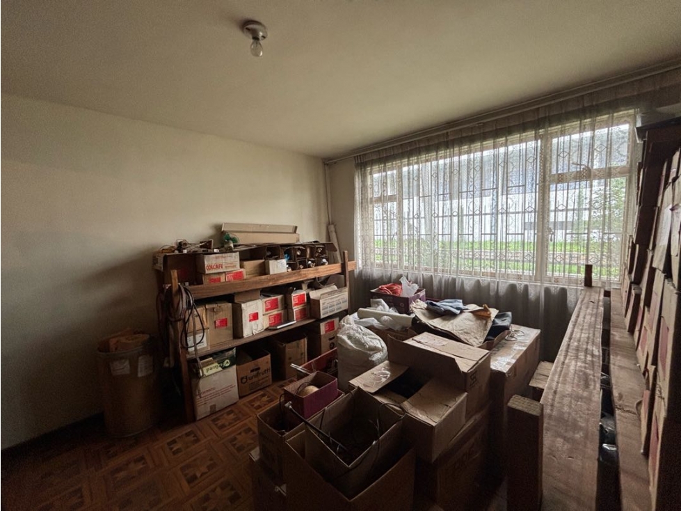 VENTA Casa 565m2 Esquinera Sector Normandía Occidental — foto 6