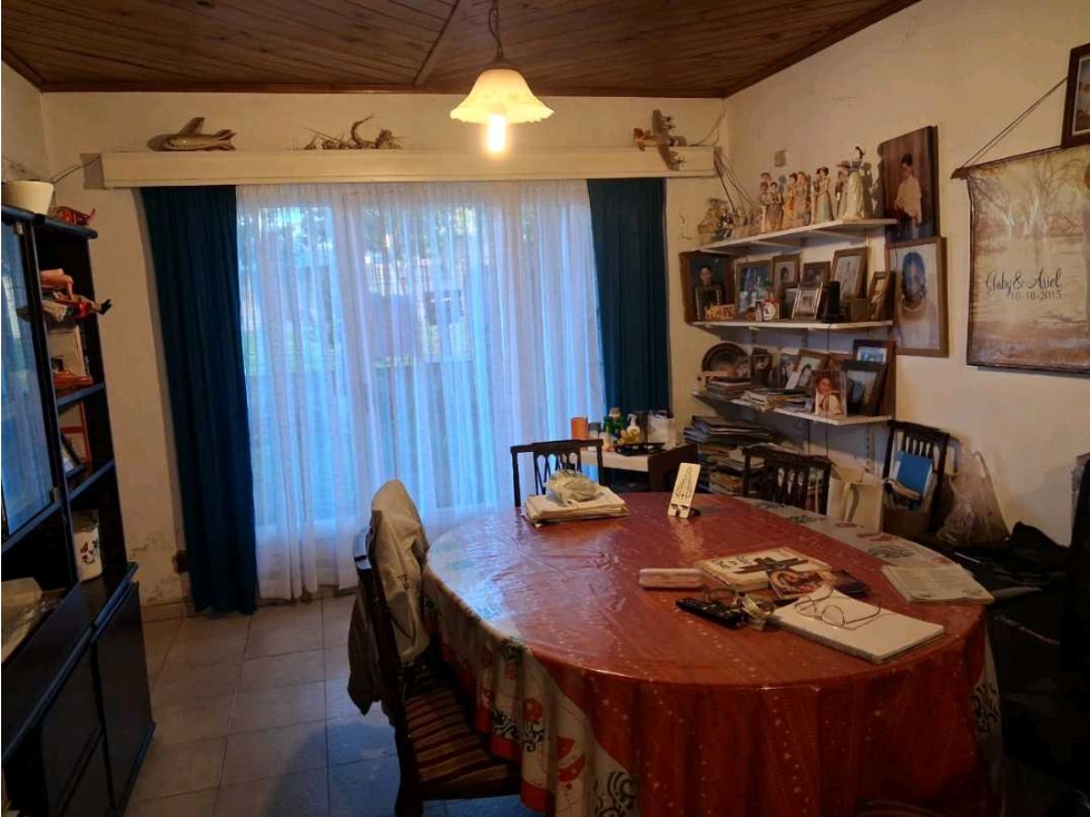 VENTA CASA 5 AMB - B° FLORENCIO SANCHEZ - 5