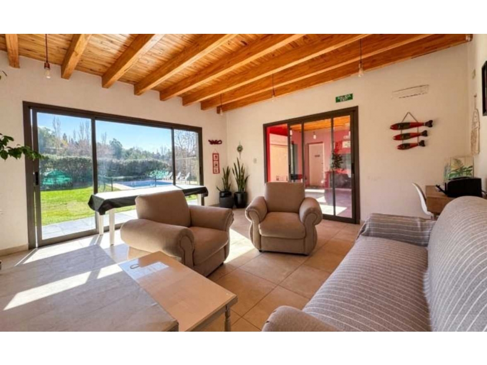 VENTA · CASA FAMILIAR ·5 DORMITORIO · A. BROWN VISTALBA · LUJAN - 1