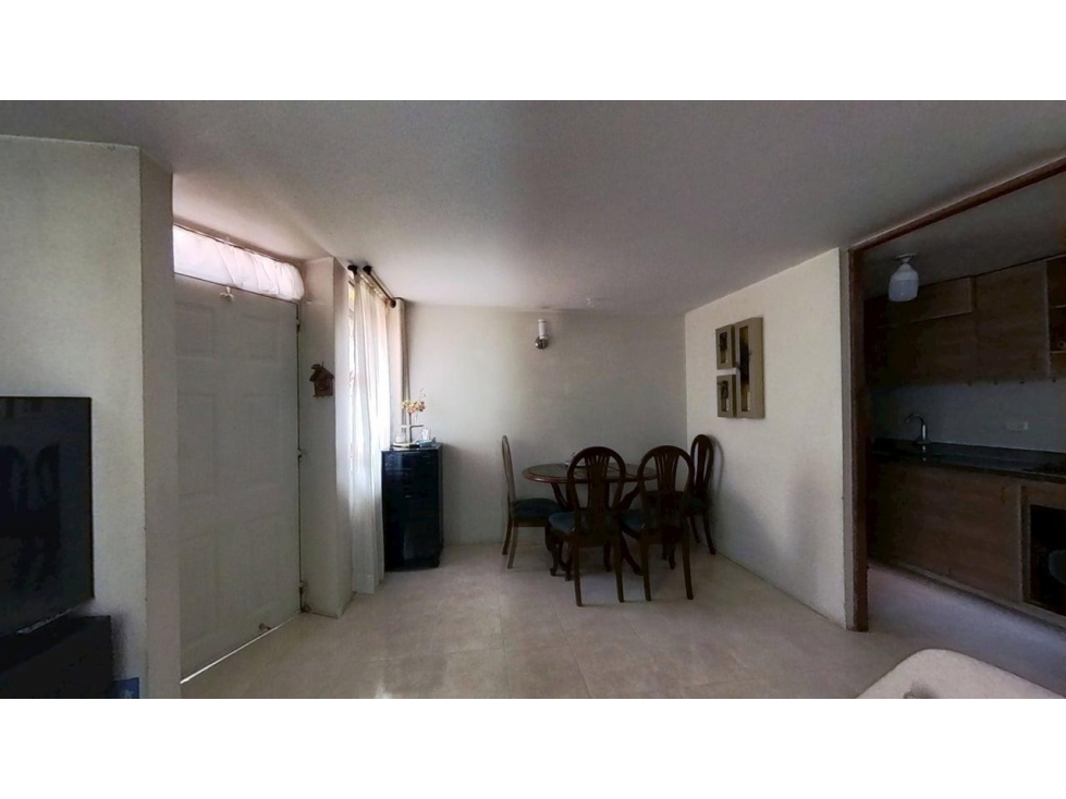 Venta Casa 77 m2, 3 hab, 2 b, 1 g, Americas, Kennedy — foto 2
