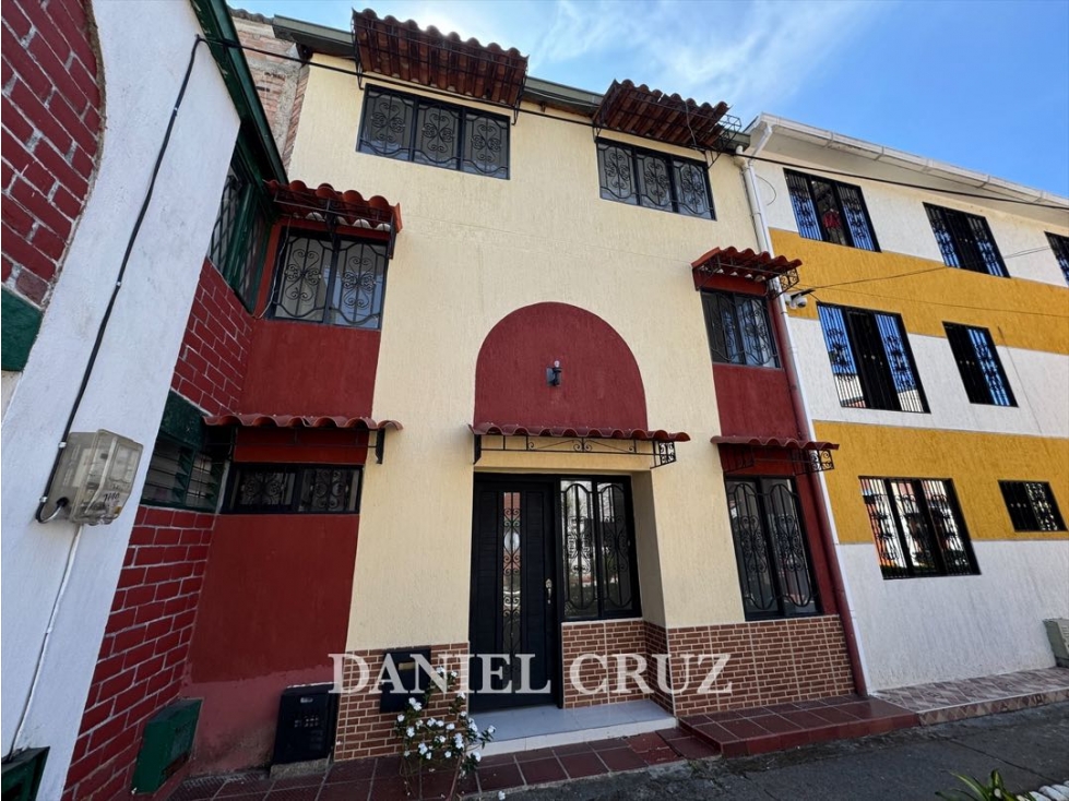 VENTA CASA AÍDA LUCÍA - POPAYÁN