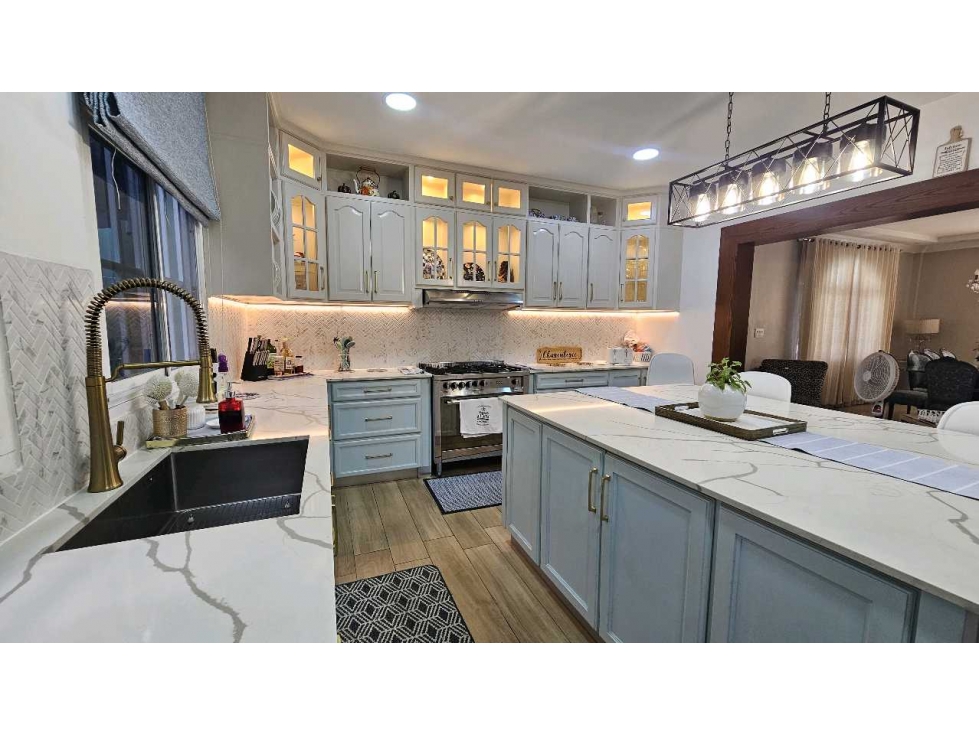VENTA CASA ALTOS DE PANAMA (MR) — foto 4
