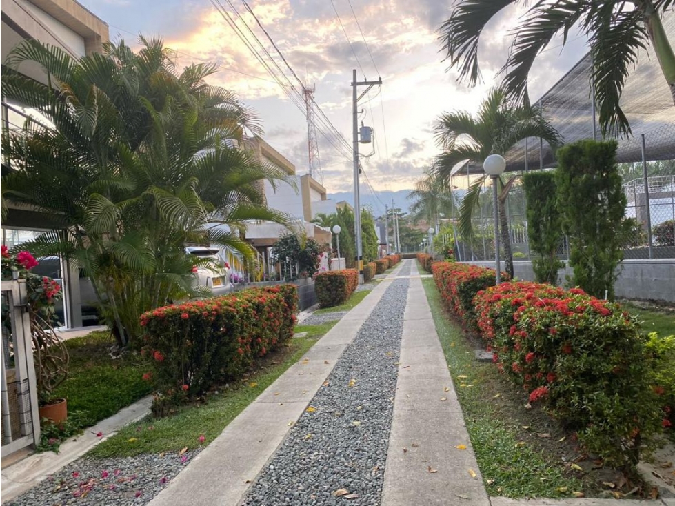 Venta casa Amoblada en unidad cerrada / Santa Fe Antioquia — foto 3