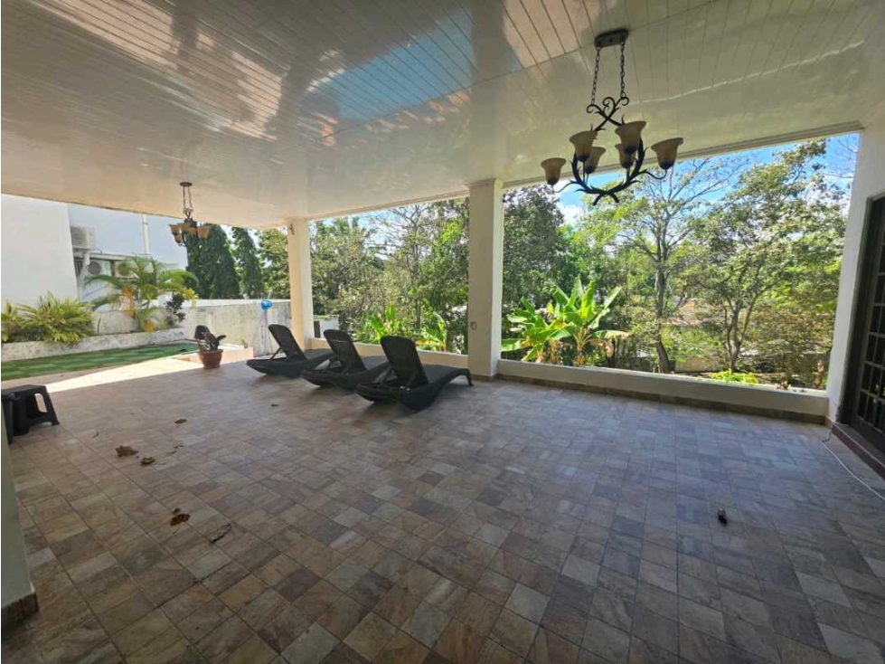 VENTA CASA AMPLIA TRES NIVELES, 607 MT2, CON PISCINA EN BETHANIA LT. — foto 4