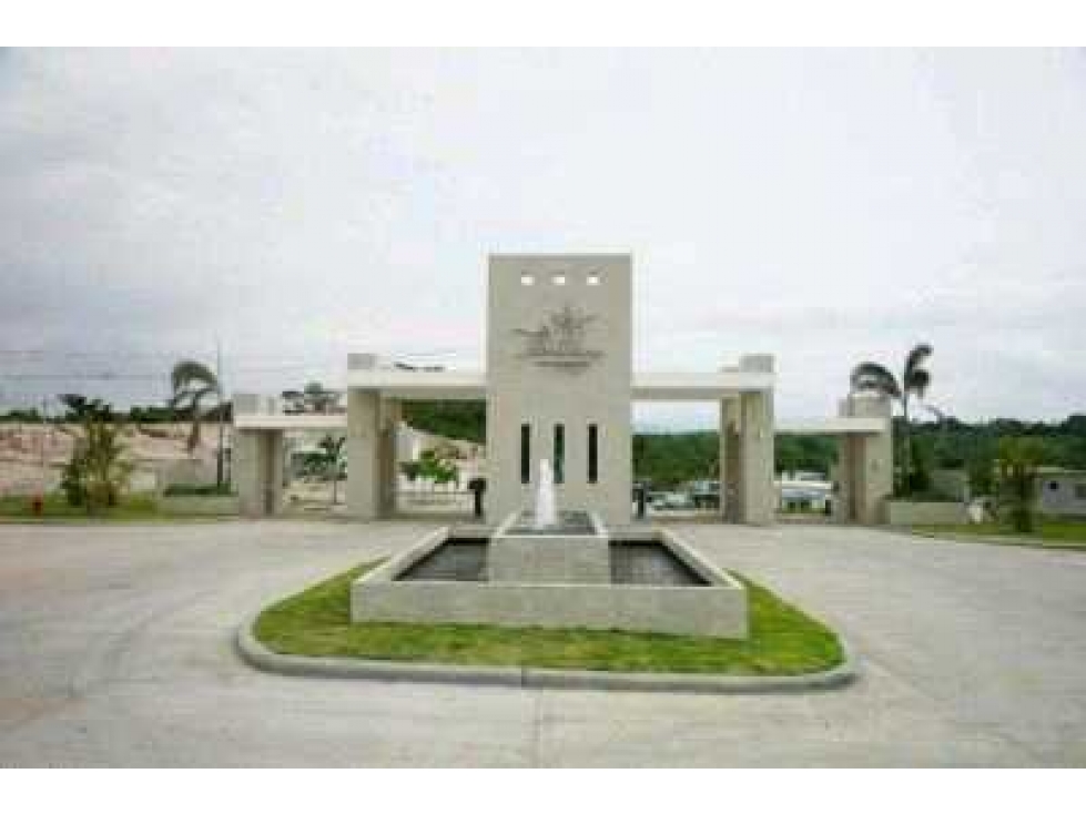 VENTA CASA AMPLIA EN SAN CARLOS PH THE VILLAGE RESIDENCES