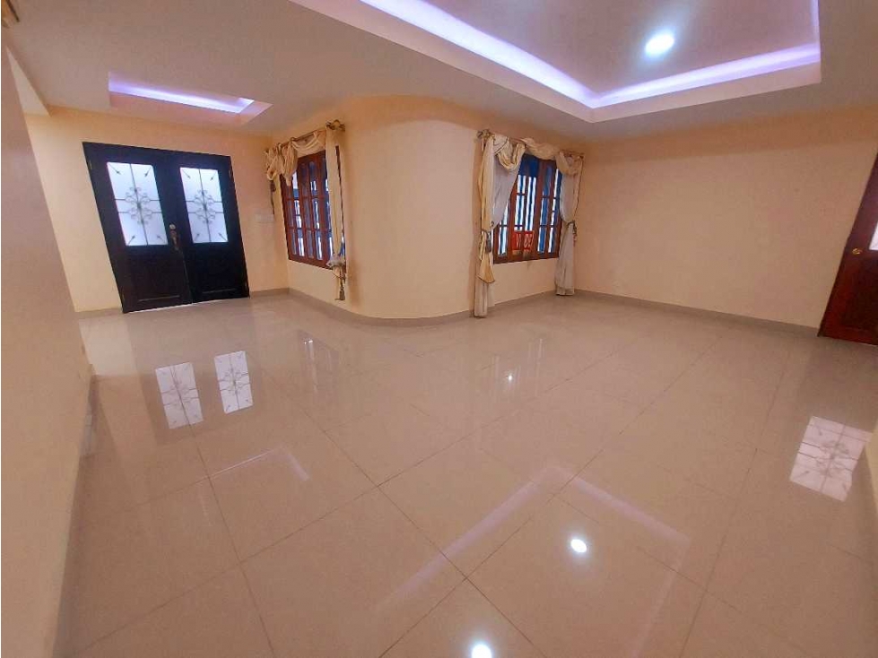 VENTA CASA AMPLIA VILLA DE LAS FUENTES EL DORADO — foto 5