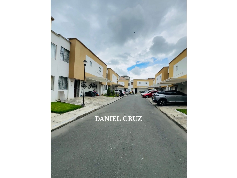 VENTA CASA ESQUINERA AMPLIADA REMODELADA CONJUNTO MORA VERDE - POPAYÁN