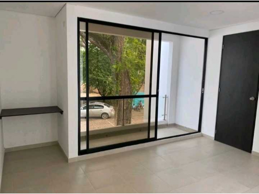 Venta CasaApulo dos niveles.para estrenar 130Mts 3alc.3bañ. 3 gar.YG/M