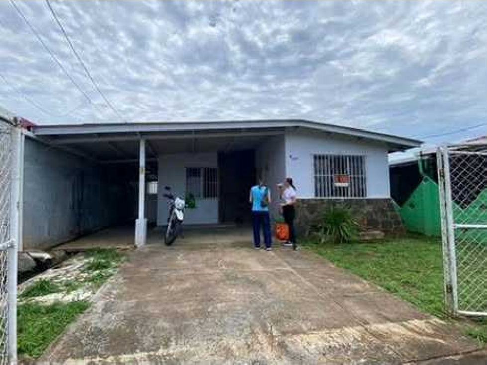 VENTA CASA ARRAIJAN LA FLORESTA 3RECAMARAS