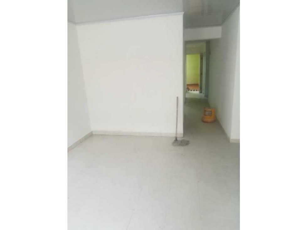 LUXA VENDE CASA 2 PISOS. INDEPENDIENTES. BARRIO EL UVO-SECTOR NORTE — foto 2