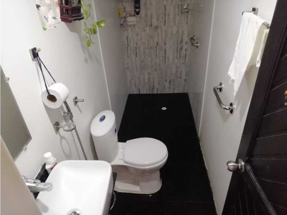SE VENDE CASA DE 3 HABITACIONES BARRIO LA CENTRAL - CARTAGENA — foto 6