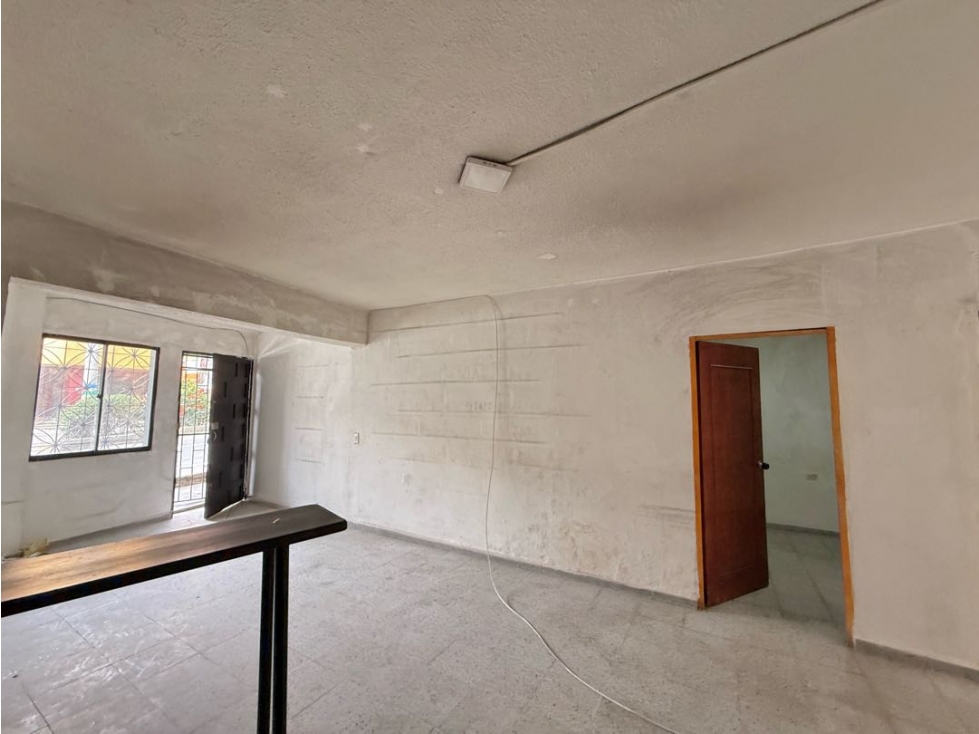 VENTA CASA BIFAMILIAR ESQUINERA 1 CUADRA DEL PARQUE PRINCIPAL DE BELLO — foto 5