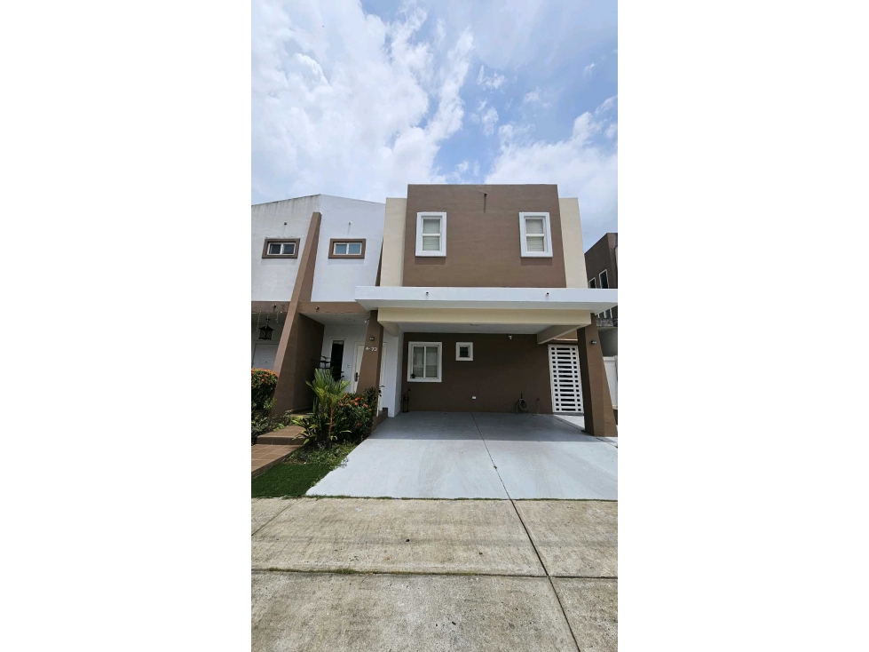 VENTA CASA BRISAS DEL GOLF (MR)