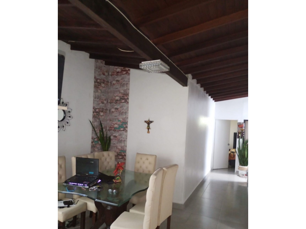 Venta Casa San Joaquín Laureles Antioquia