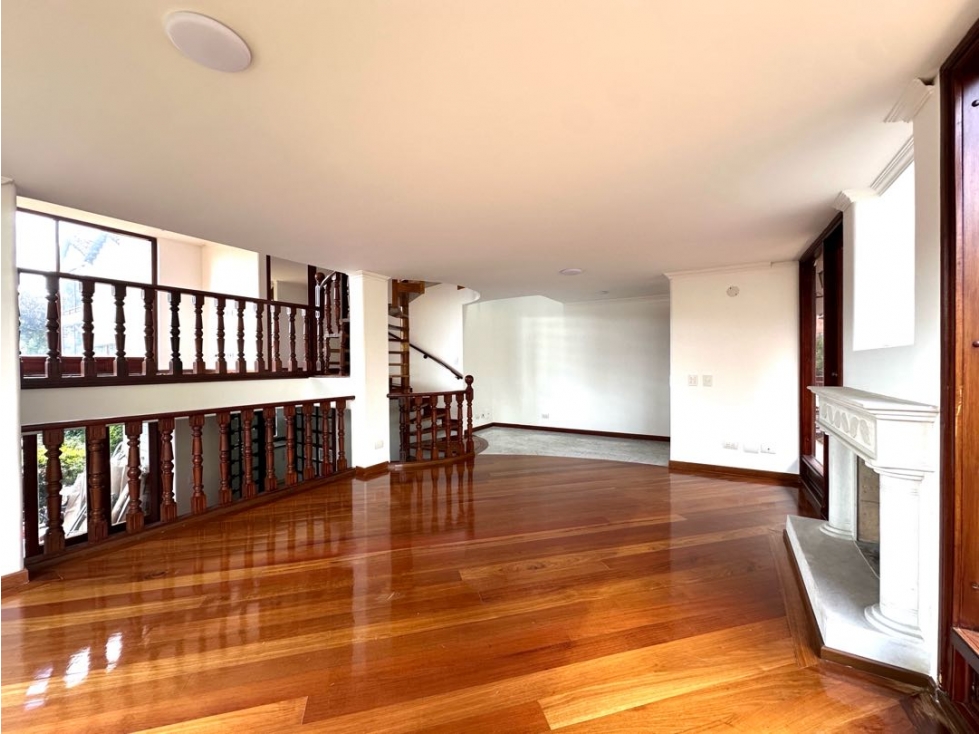 Venta casa calleja 200mts 4 habs Bogotá colombia — foto 4